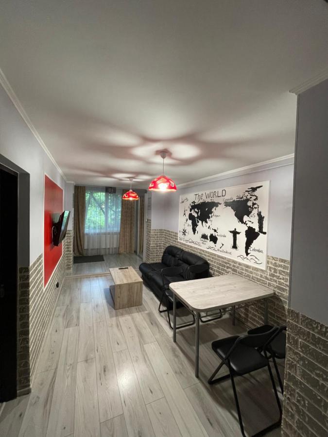 Family Apartment Vinnitsya Dış mekan fotoğraf